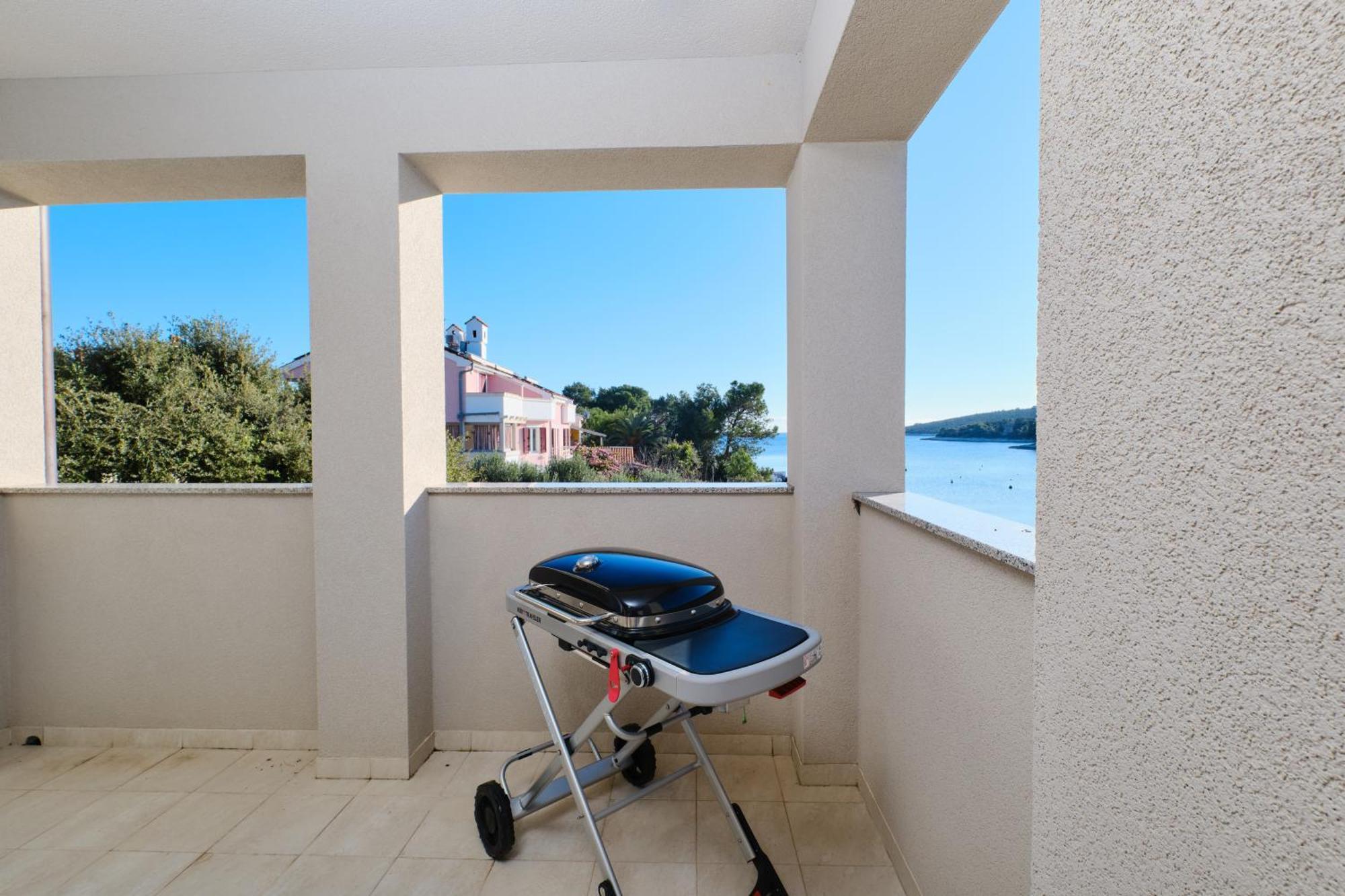 Apartments Divna Mali Lošinj Exterior foto